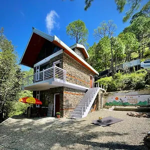 Lodge The Pahadi House